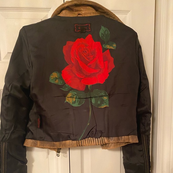 Vintage Leather Guess Jacket. Rose on inside - Picture 4 of 4